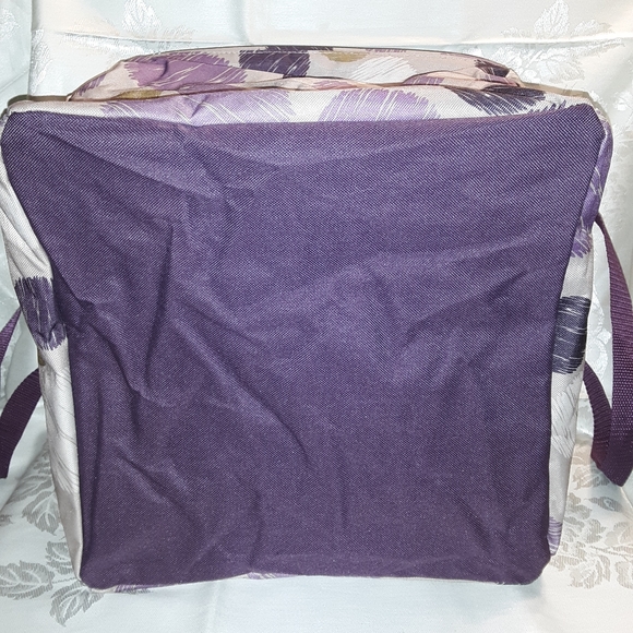 Thirty-One Square Utility Tote - Picture 4 of 7